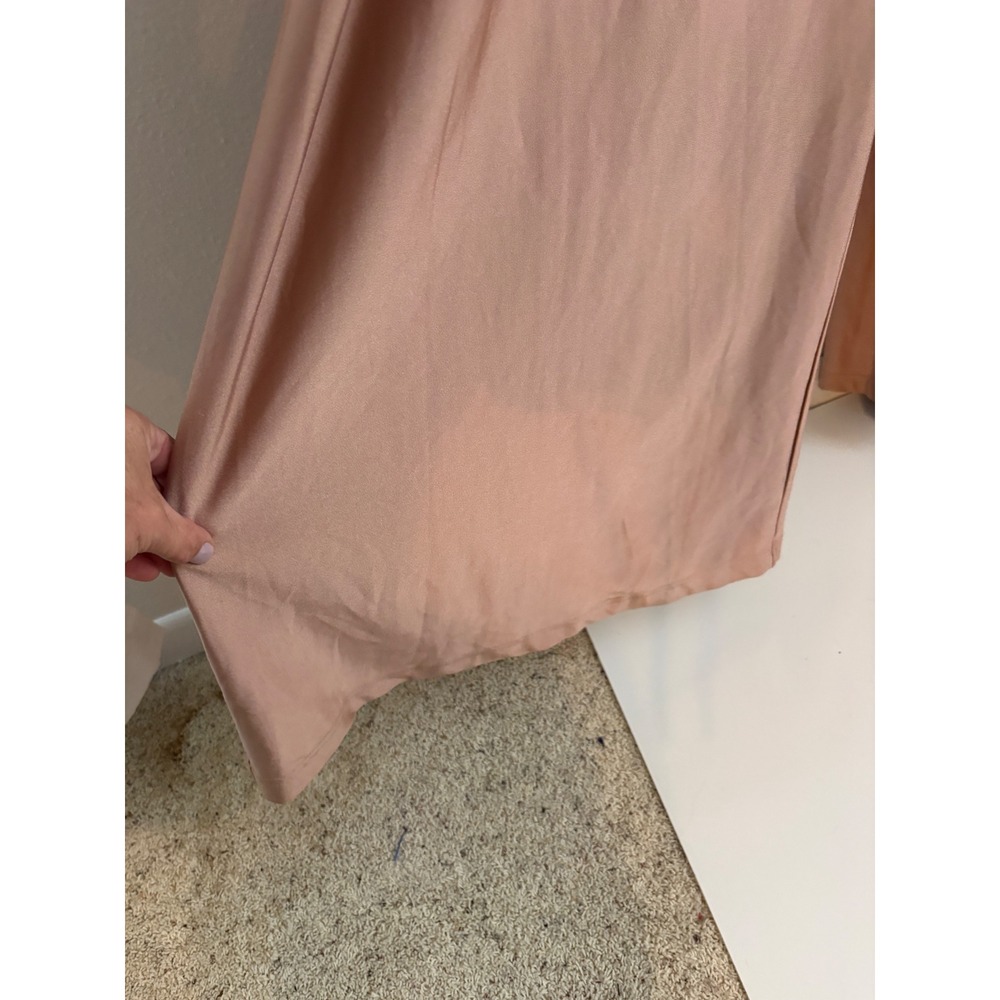 Urban Outfitters Women Rose Gold Satin Very Wide Leg Jumpsuit V-Neck. Pockets Sm - Picture 5 of 8